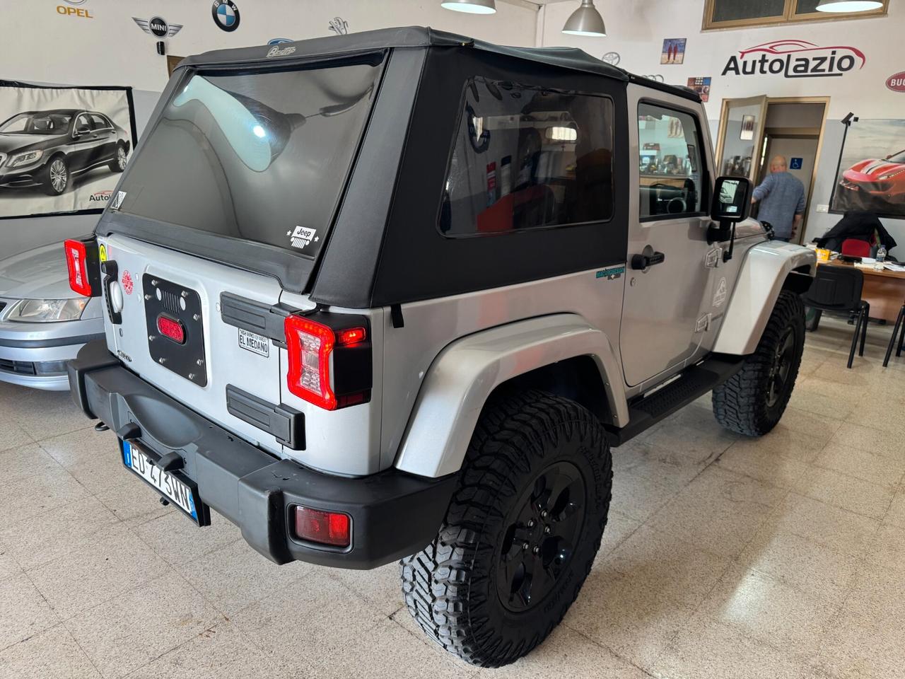 Jeep Wrangler 2.8 CRD KJ Sahara Autom. SOFT e Top