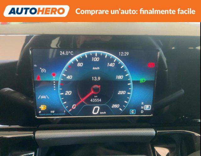 MERCEDES-BENZ GLA 180 Automatic Executive