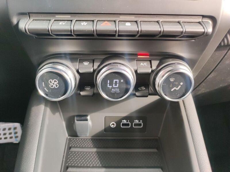 Renault Captur NUOVO E-Tech enginereed Plug-In hybrid 160