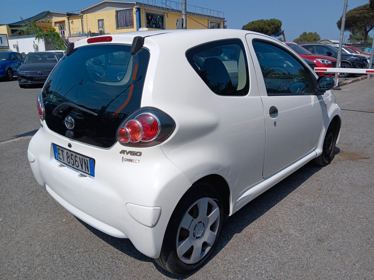 Toyota Aygo 1.0 12V VVT-i 3 porte Active Connect