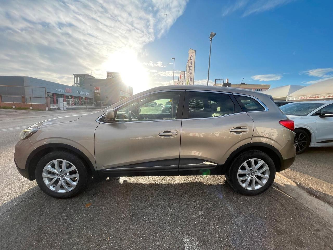 Renault Kadjar dCi 8V 110CV EDC Energy Hypnotic