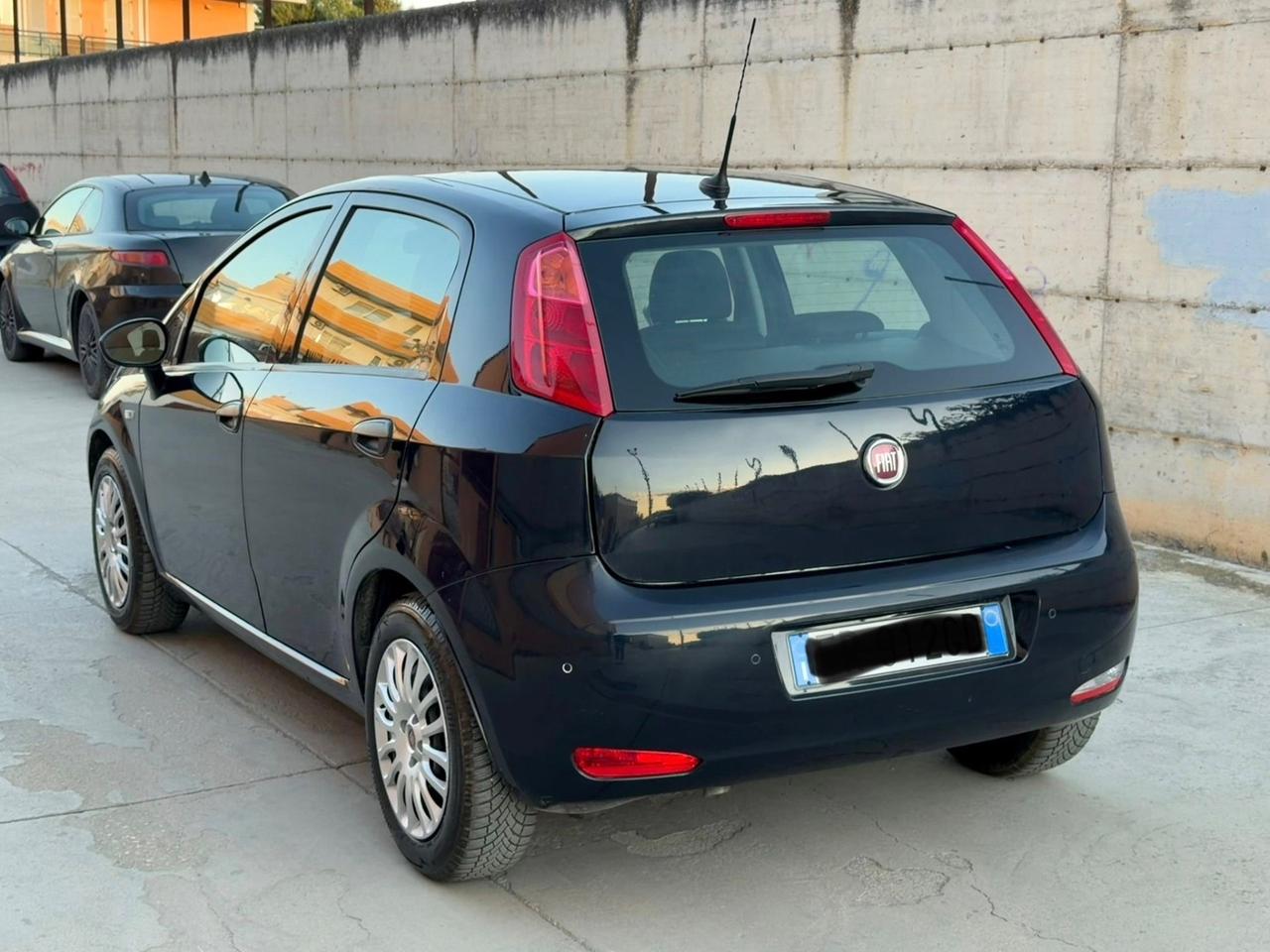 Fiat Punto 1.3 MJT II S&S 95 CV 5 porte Street