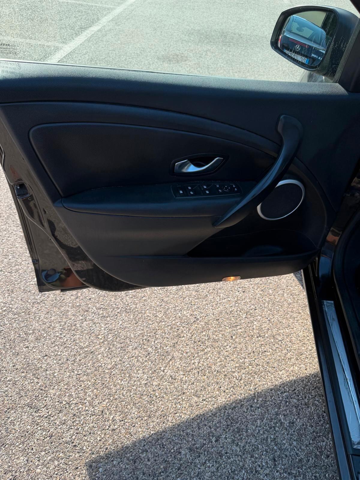Renault Megane SporTour 1.5 dci - NAV. - 12 MESI DI GARANZIA -