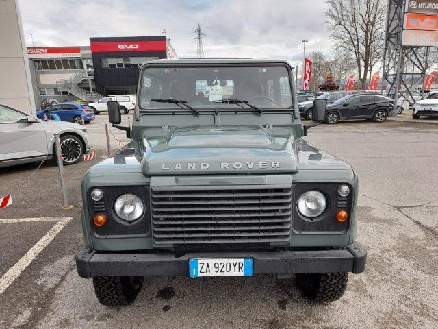 LAND ROVER Defender 110 2.4 TD4 Station Wagon 7 POSTI