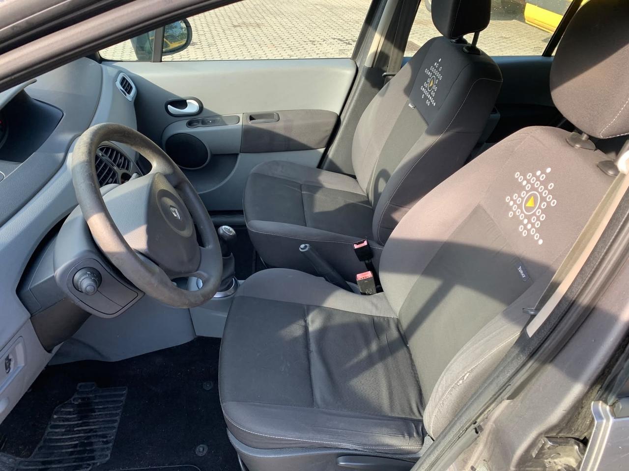 Renault Modus Grand 1.2 16V TCE Live