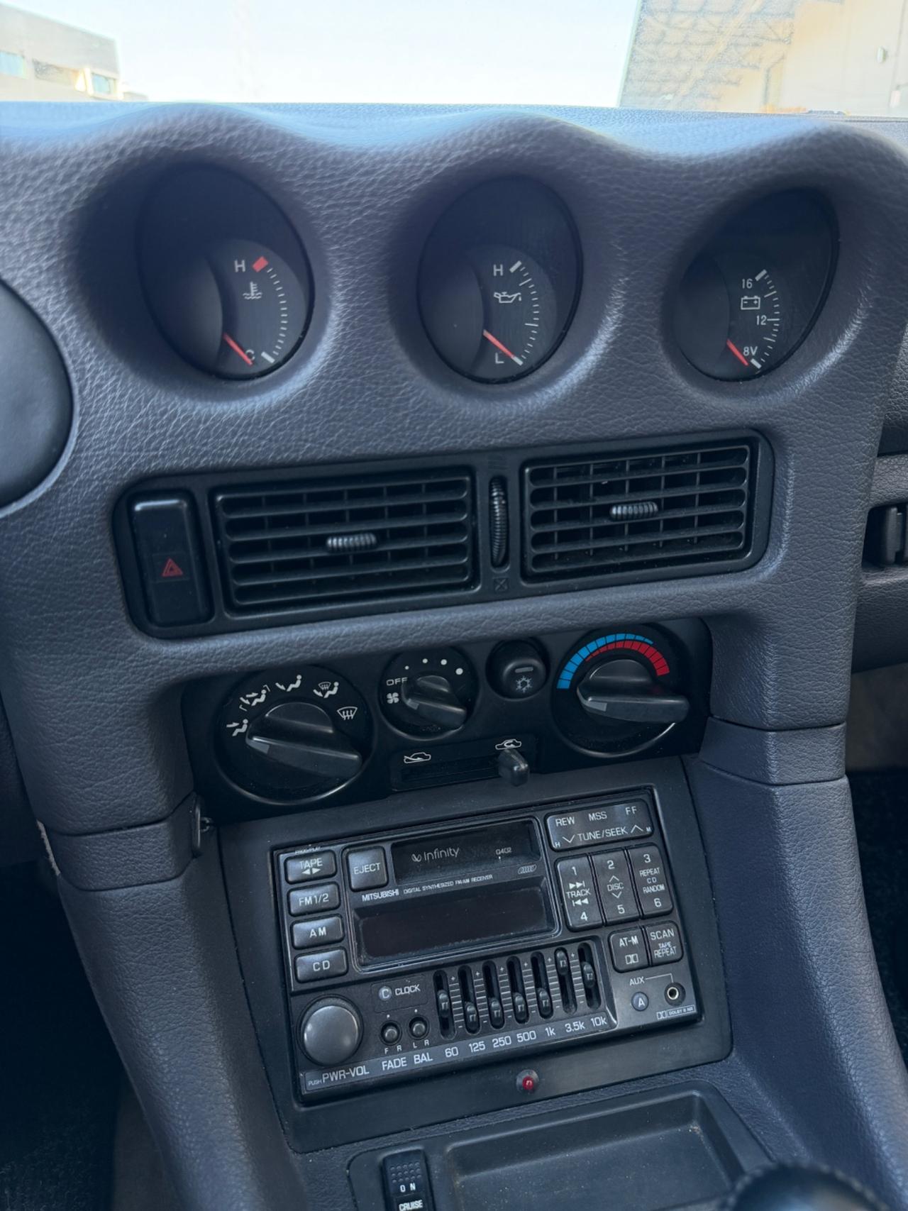 Dodge Stealth Mitsubishi 3000 GT gemella