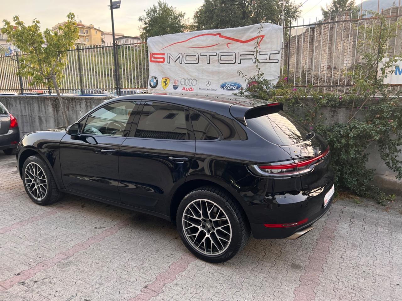 Porsche Macan 2.0 245Cv