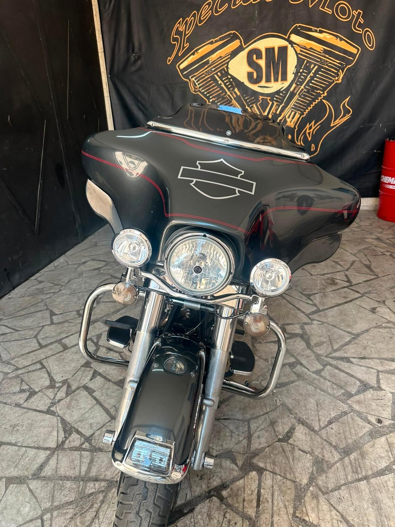 Harley-davidson FLHTCU Ultra Classic Electra Glide