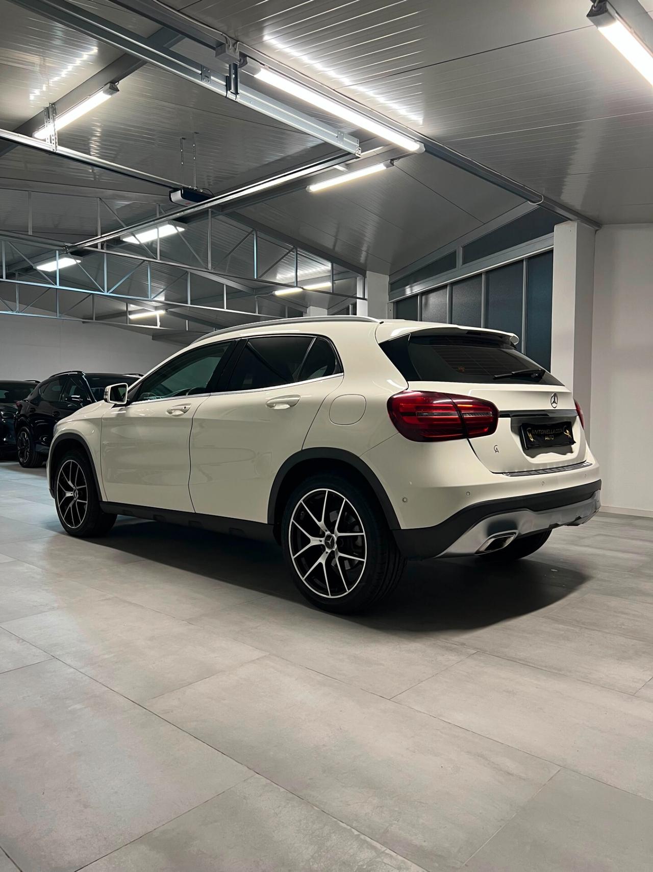Mercedes-benz GLA 220 d Automatic 4Matic Premium