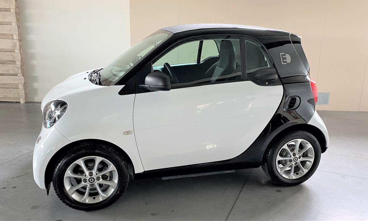 SMART FORTWO COUPE' EQ ELETTRICA