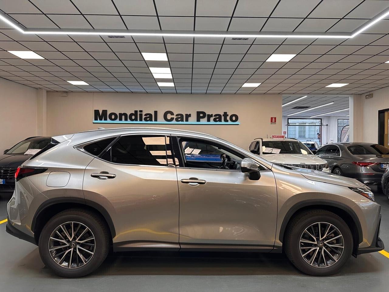 Lexus NX 450h phev Premium 4wd e-cvt * 35 000 KM *