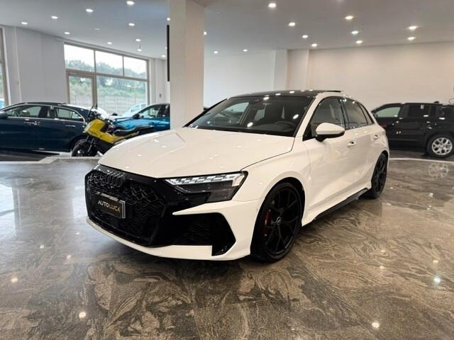 Audi A3 RS 3 SPB TFSI quattro S tronic