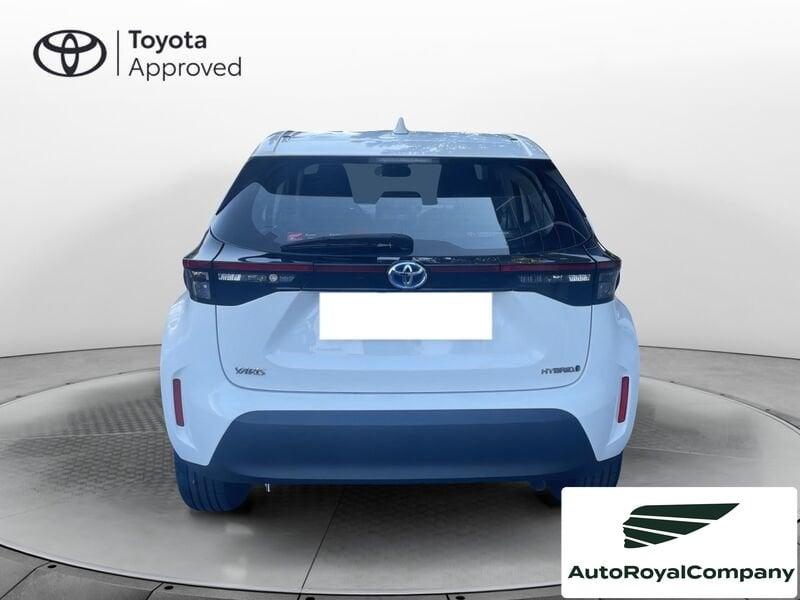 Toyota Yaris Cross 1.5 Hybrid 5p. Business IVA ESPOSTA