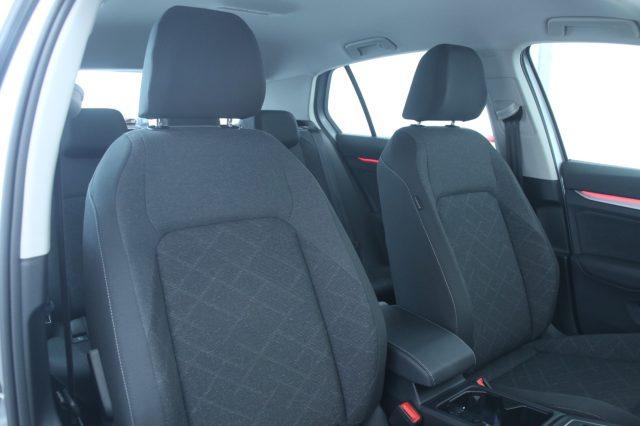 VOLKSWAGEN Golf 2.0 TDI DSG SCR Life / Neopatentati