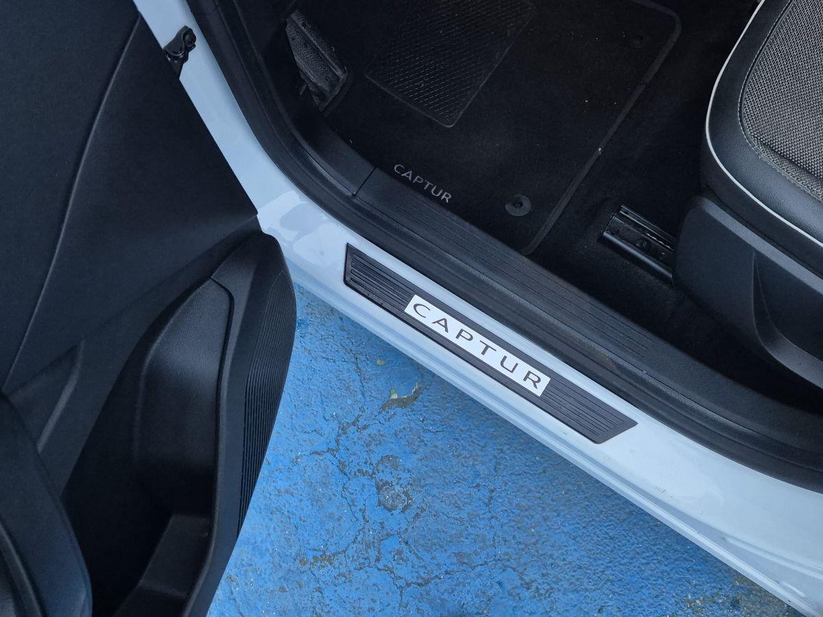 RENAULT - Captur - Blue dCi 8V 115 CV EDC Intens