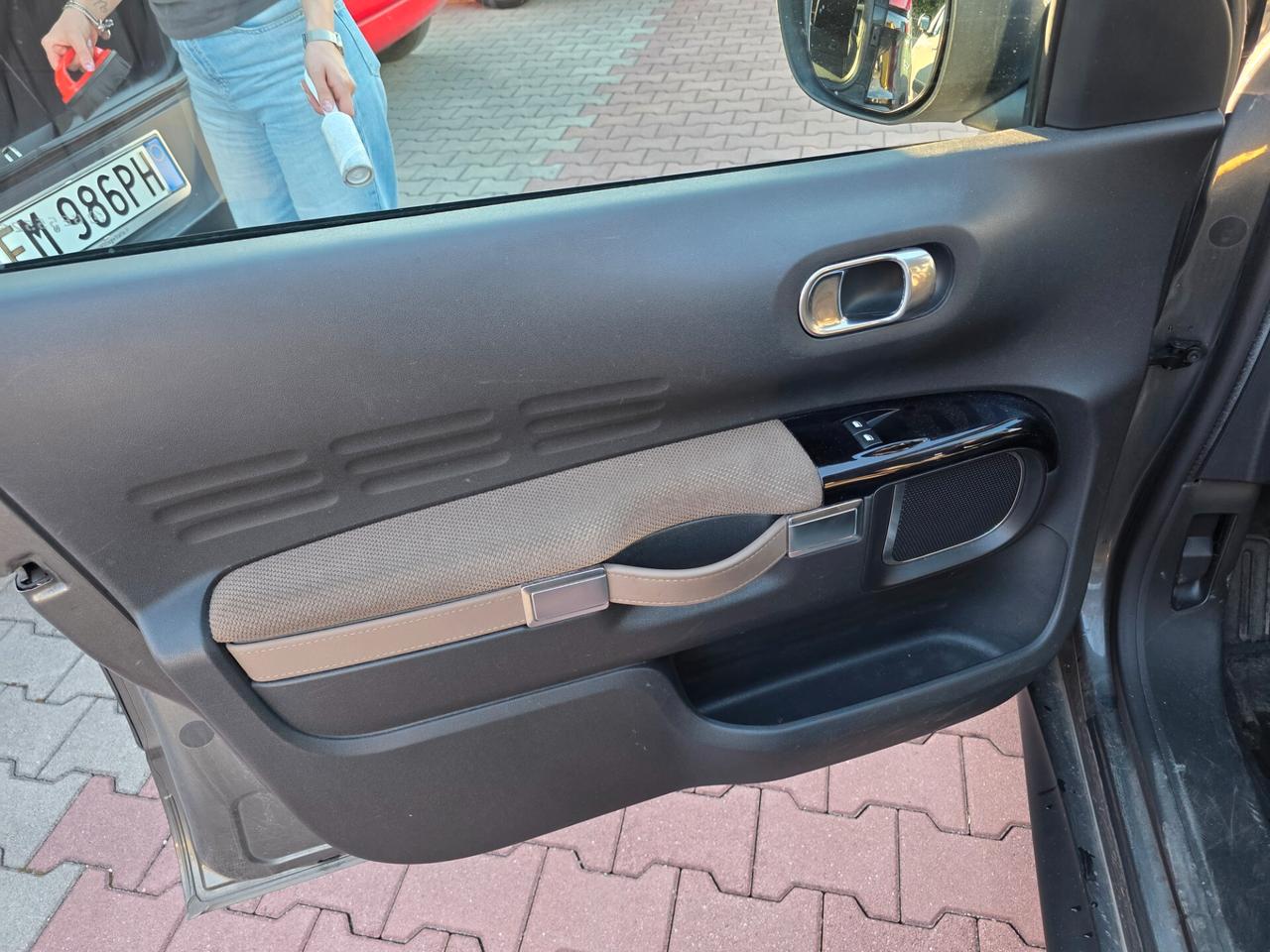 Citroen C4 Cactus BlueHDi 100 S&S ETG6 Shine