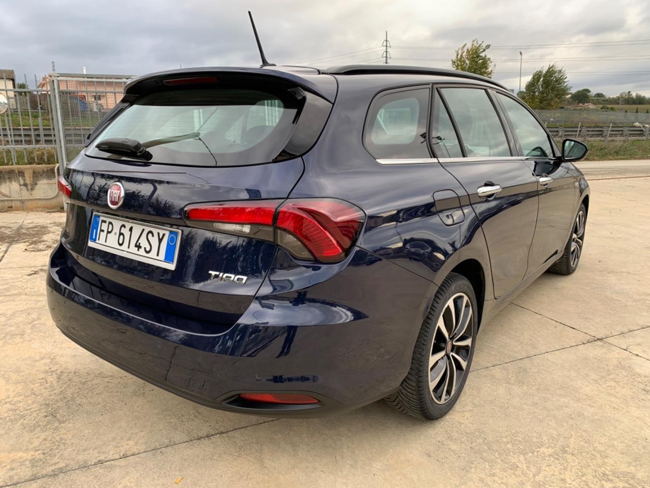 Fiat Tipo 1.3 Mjt S&S SW Lounge