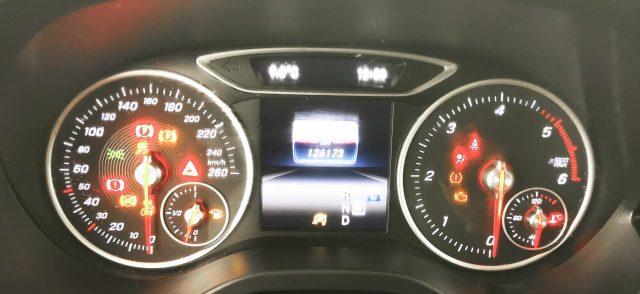 MERCEDES-BENZ A 220 d Automatic Business