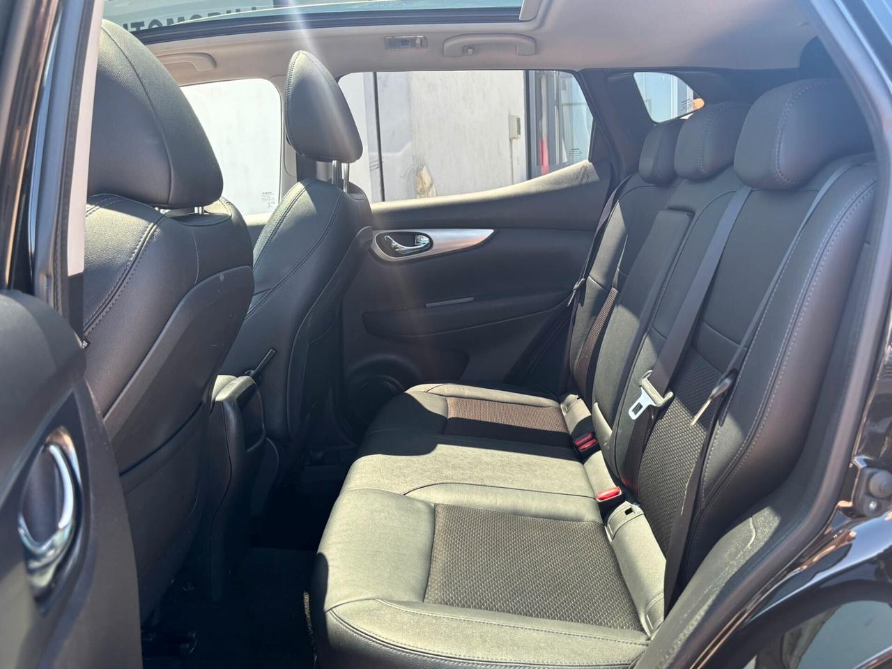 Nissan Qashqai 1.3 DIG-T 140 CV Tekna