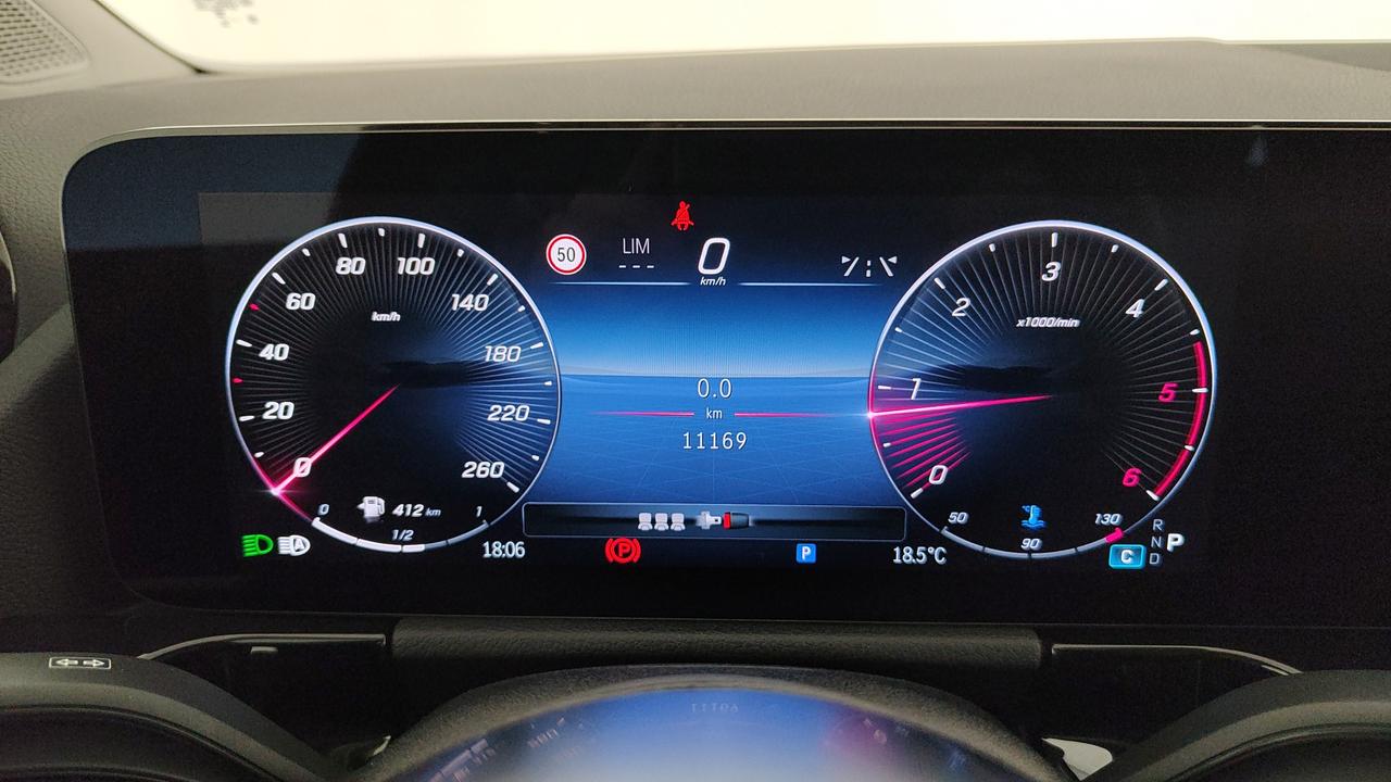 Mercedes-Benz GLA 180 d Progressive Advanced auto