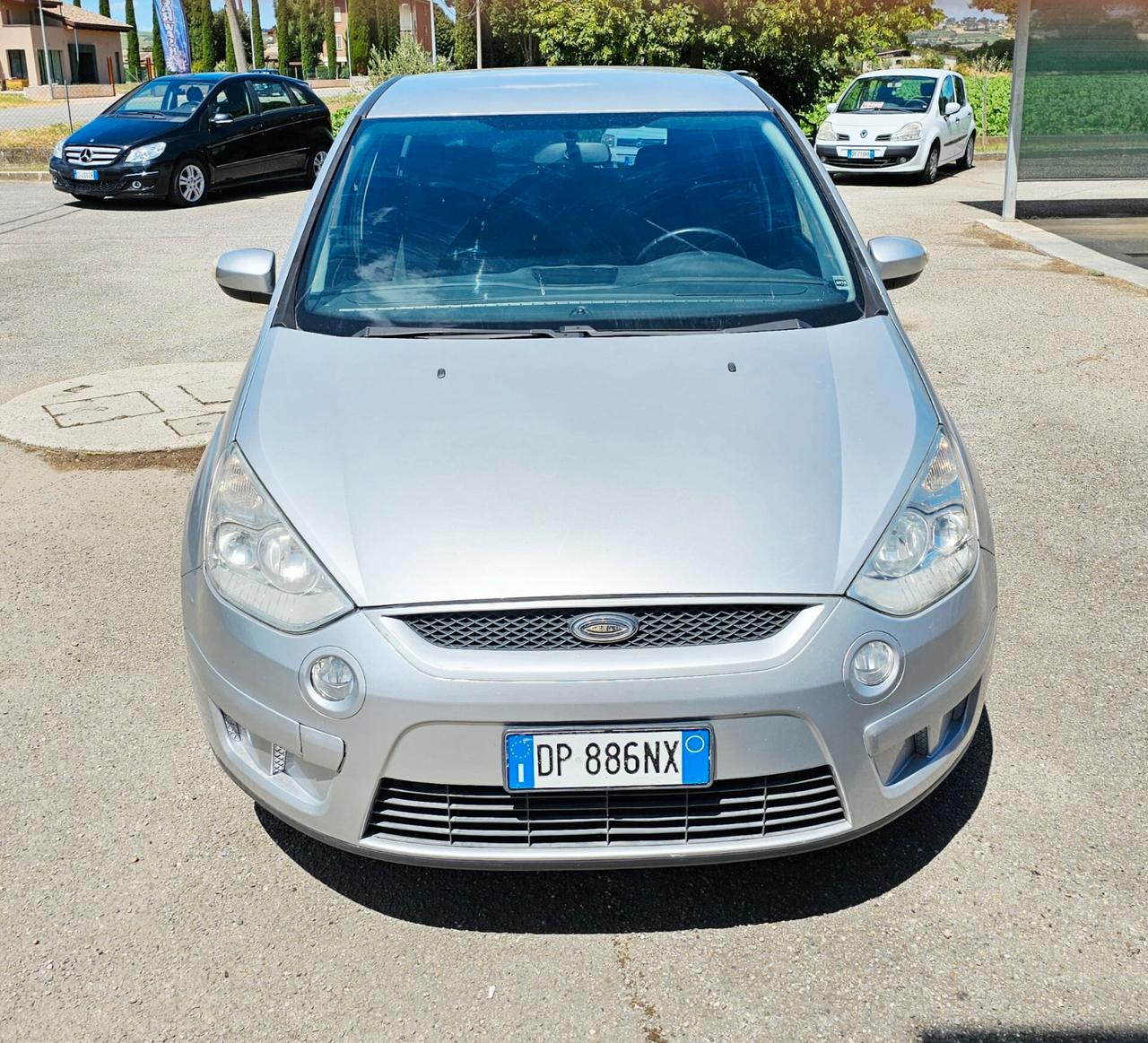 Ford S-Max 2.0 TDCi 140CV Titanium