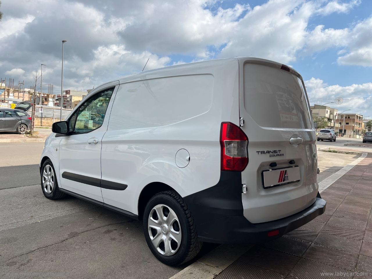 Transit Courier 1.5 TDCi 75CV Van Trend