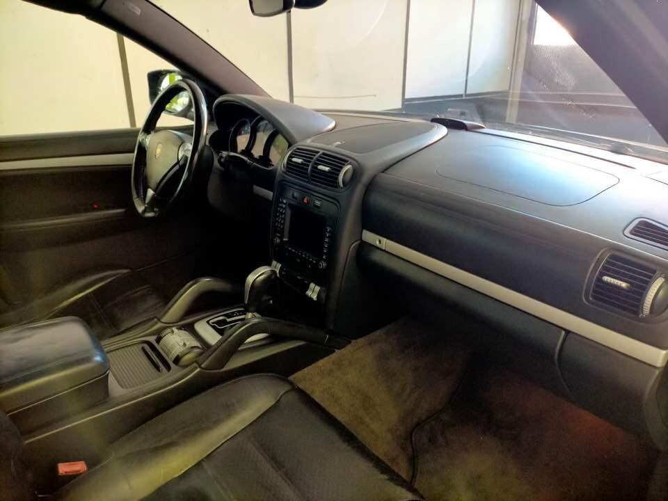 Porsche Cayenne 3.6 FL