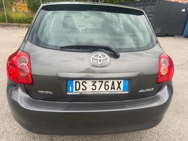 TOYOTA Auris 1.4 5p Sol senza nessun lavoro da fare