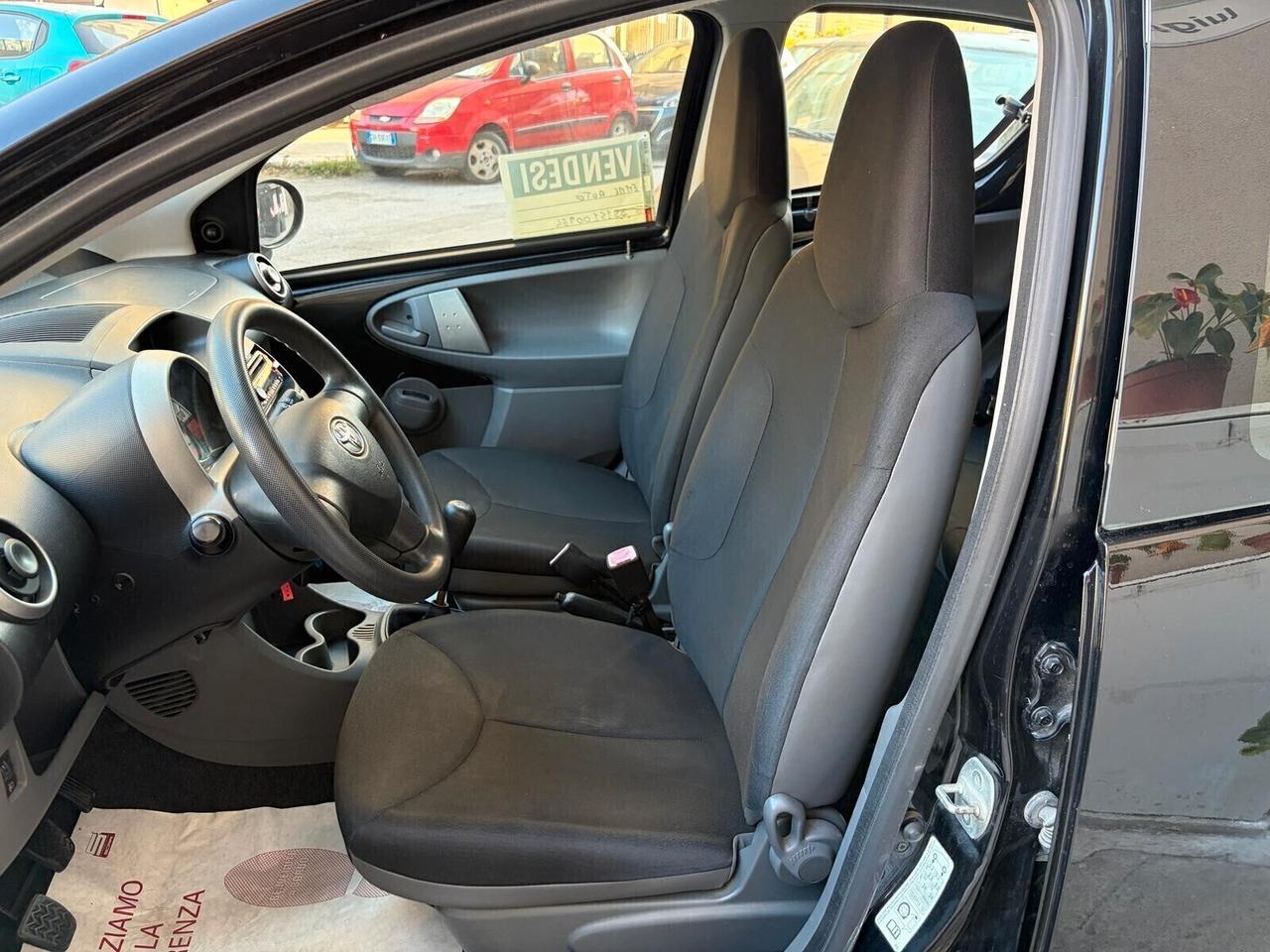 Toyota Aygo Now 1.0 68Cv 75.000KM NUOVISSIMA
