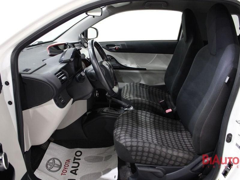 Toyota iQ iQ 1.0 Sol CVT