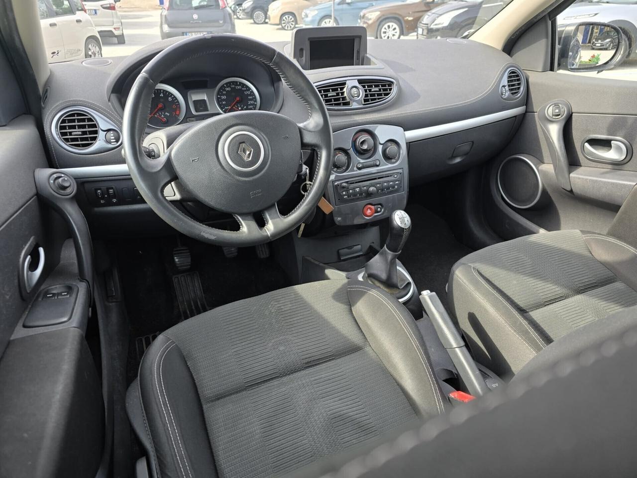 Renault Clio 1.2 16V 5 porte Live!