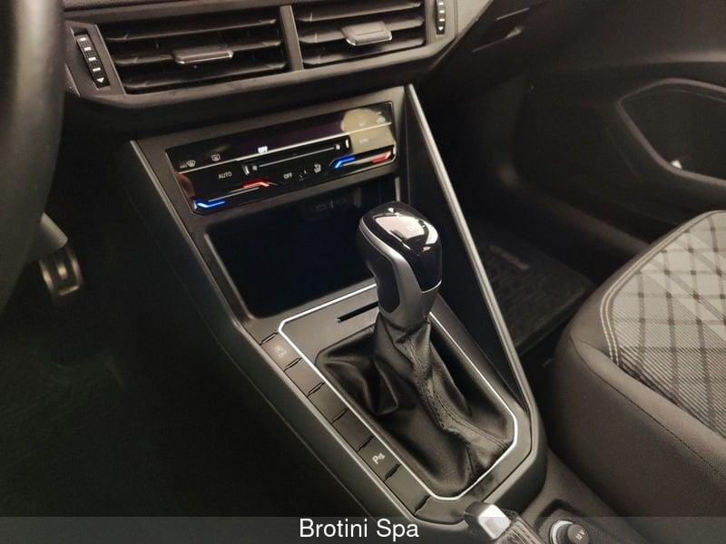 Volkswagen Polo 1.0 TSI DSG R-Line