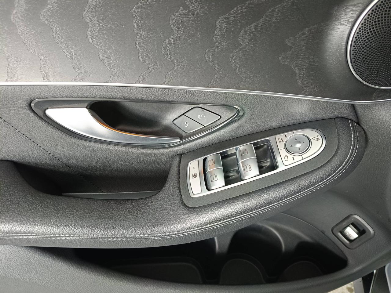 Mercedes-Benz GLC - X253 2019 - GLC 300 de phev (eq-power) Premium 4matic auto