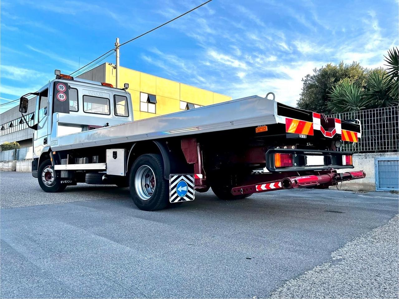 CARROATTREZZI IVECO EUROCARGO 80E15 ISOLI