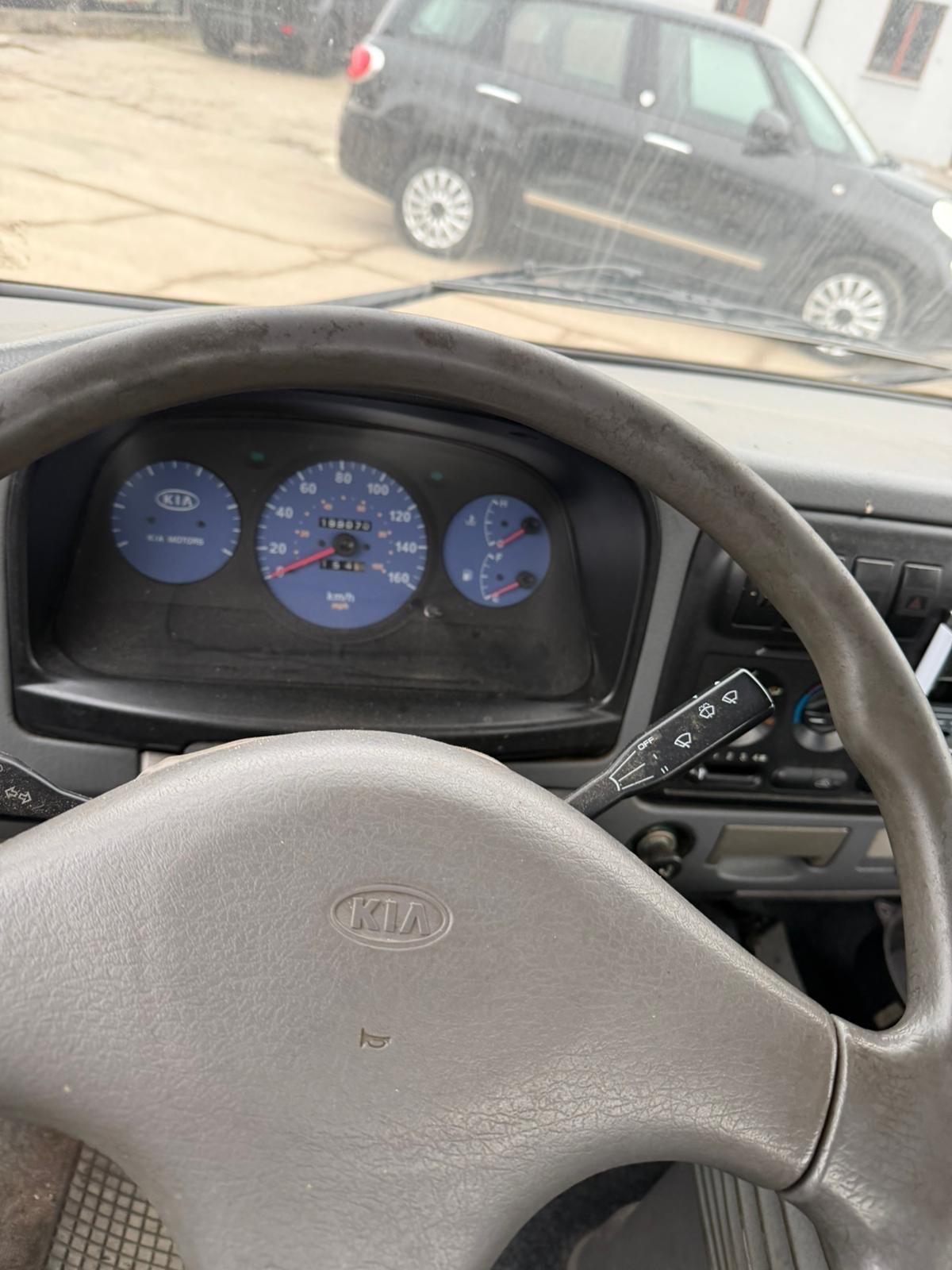 Kia K2500 2.5 TDI Autocarro