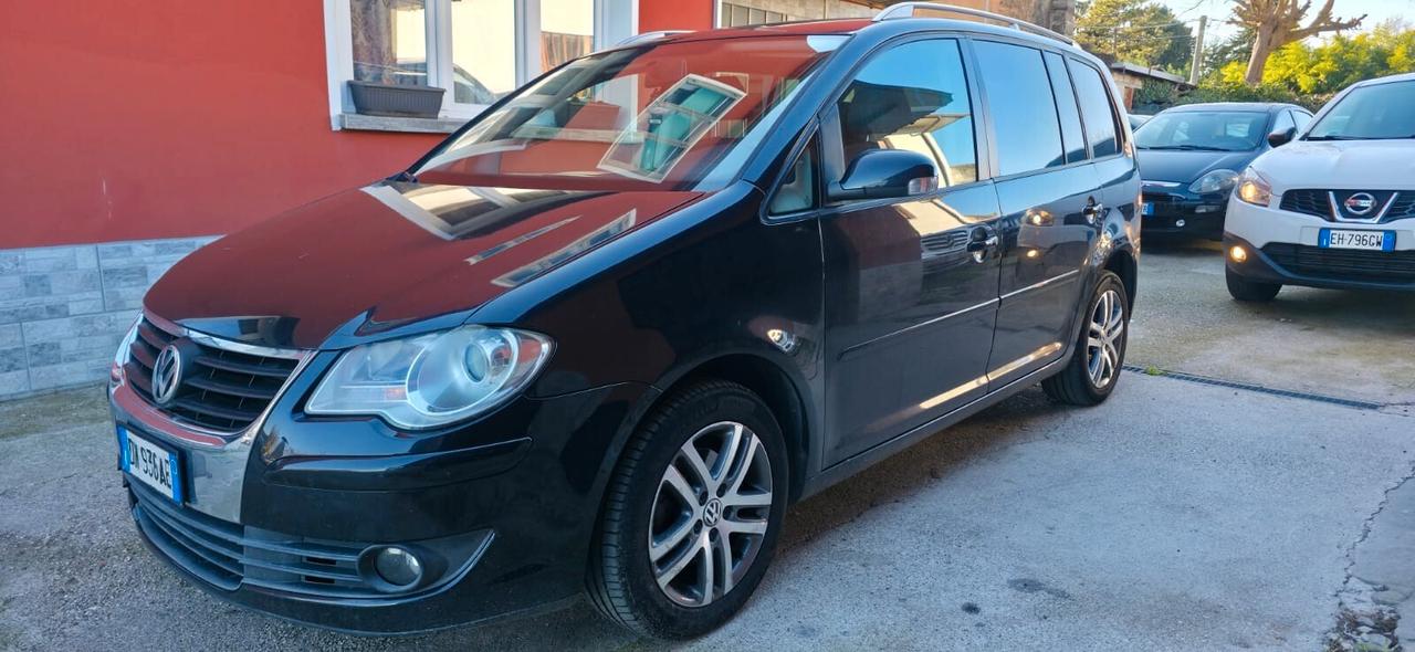 Volkswagen Touran 1.9 TDI 105CV DPF Highline 5 posti