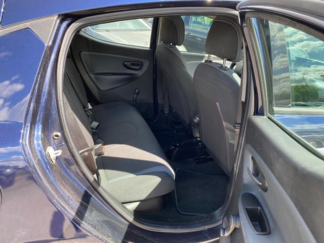 LANCIA Ypsilon 1.2 69 CV 5 porte Silver 5 POSTI