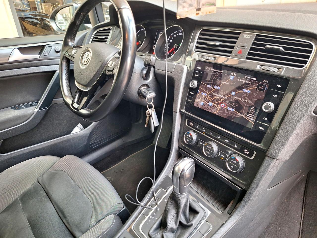 Volkswagen Golf Variant 2.0 TDI DSG Executive BlueMotion Tech.