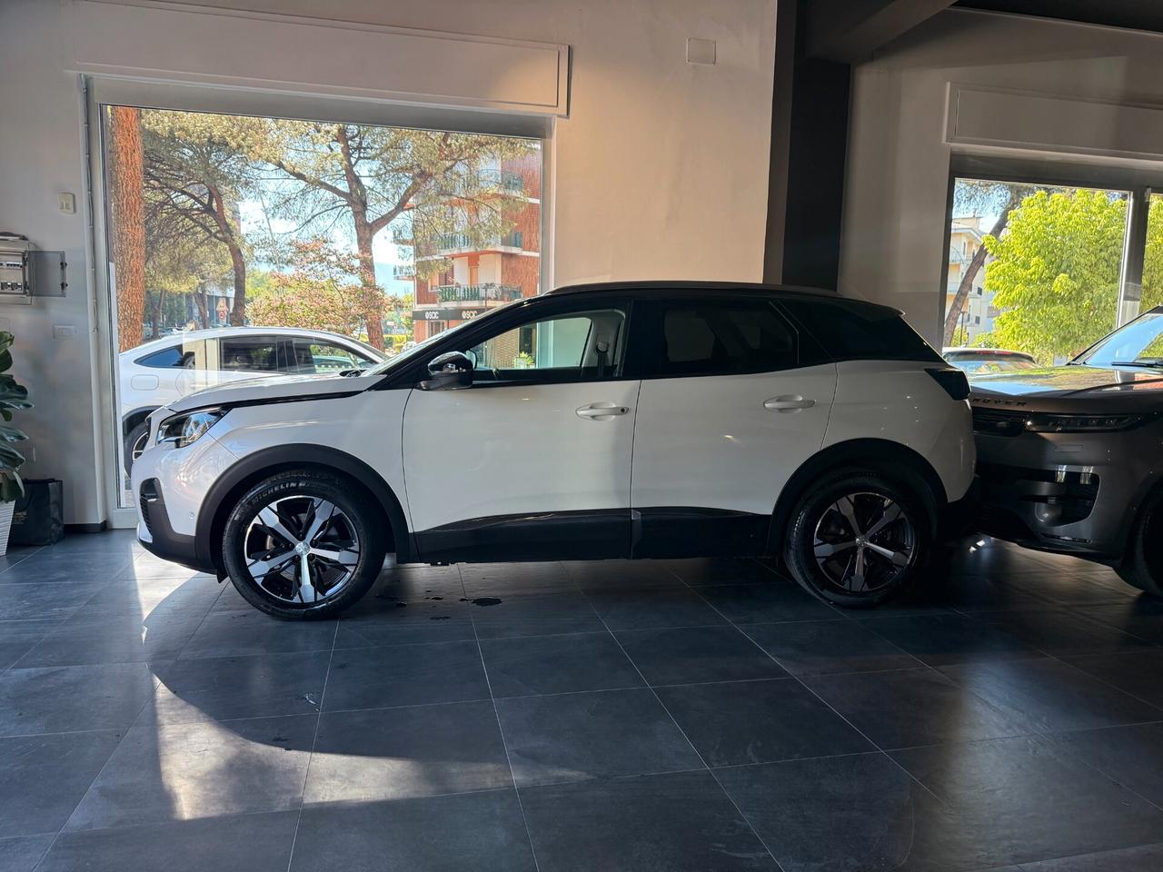 Peugeot 3008 BlueHDi 130 S&S Allure