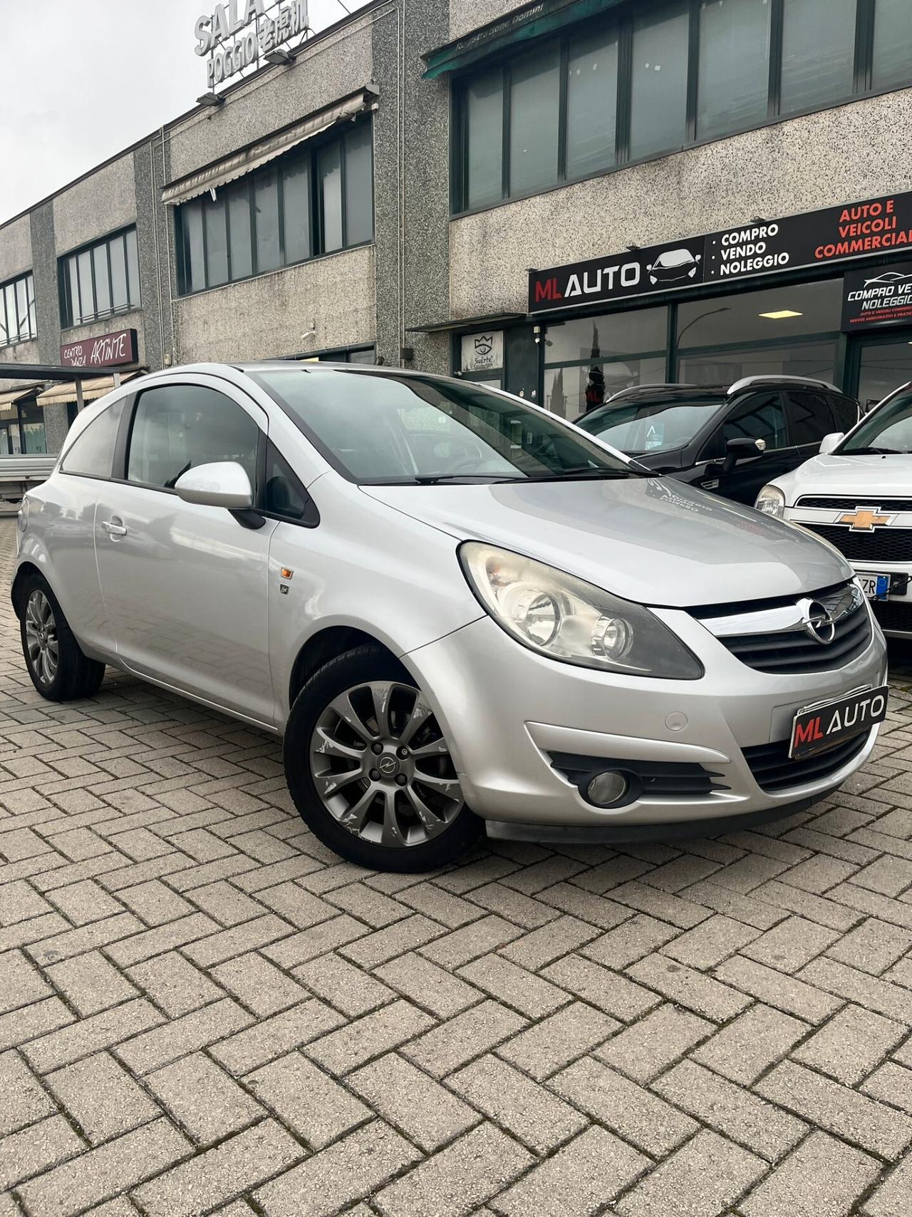 Opel Corsa 1.2 85CV 3 porte GPL-TECH Club - OK NEOPATENTATO