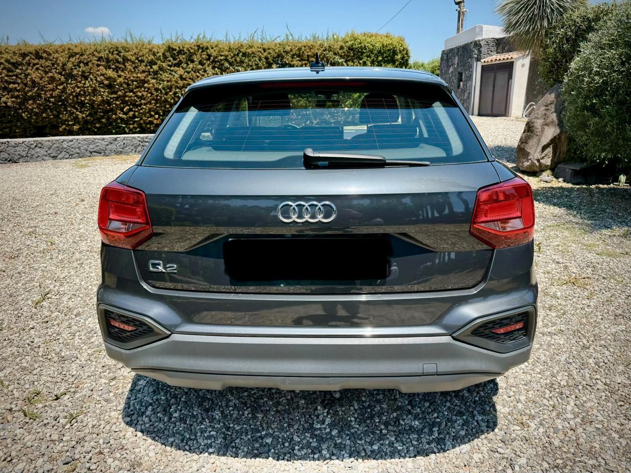 Audi Q2 35 TDI S tronic Business