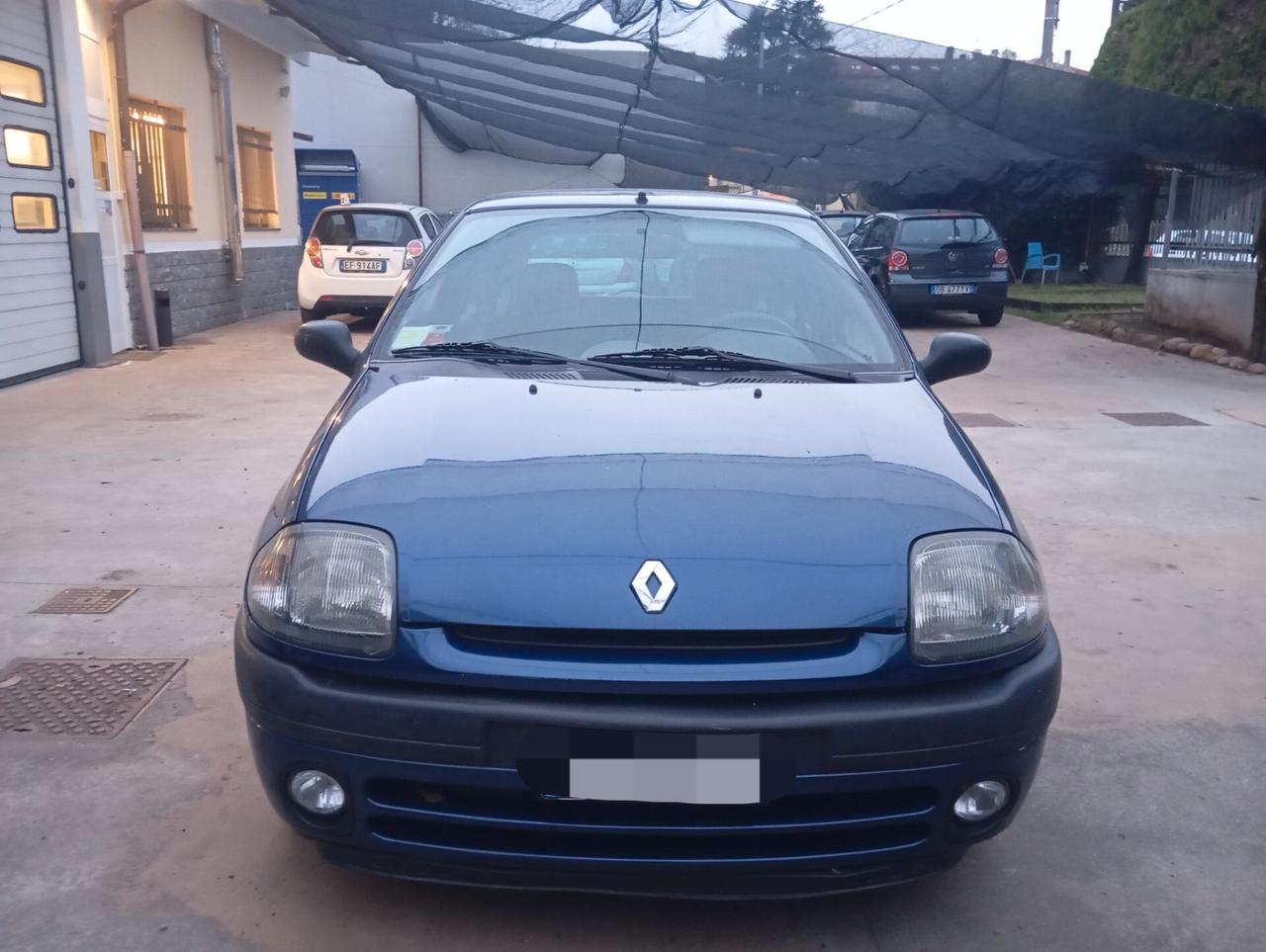 Renault Clio 1.2 cat 5 porte RT benzina