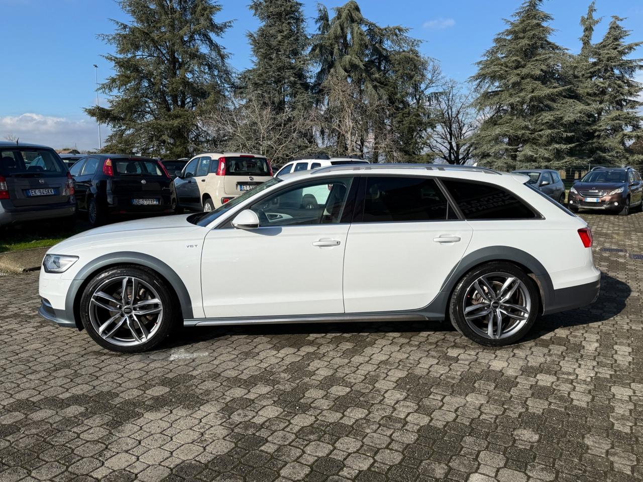 Audi A6 allroad 3.0 TDI - 245CV|E6|CERCHI R20