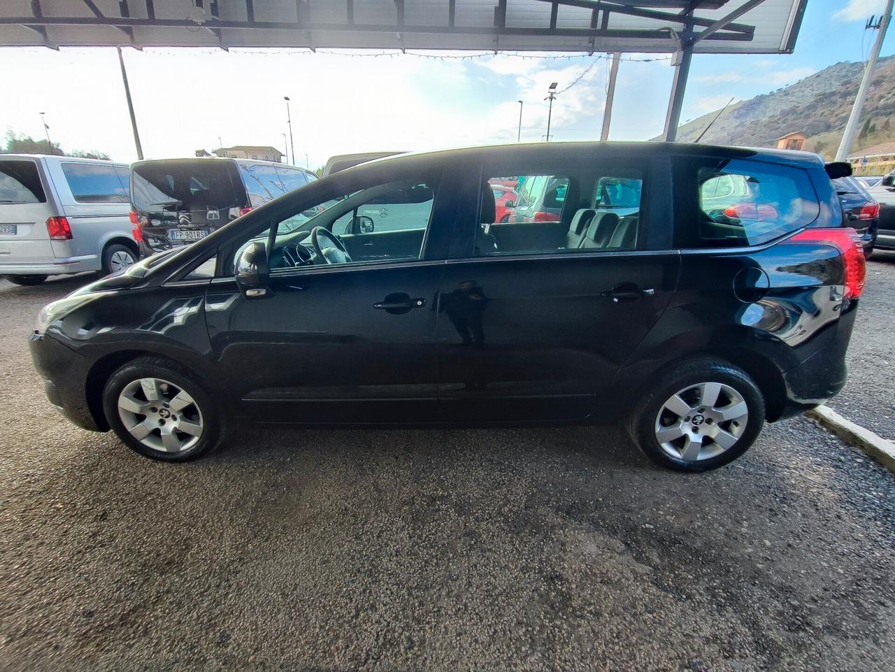 Peugeot 5008 BlueHDi 120 EAT6 S&S Business 7 posti