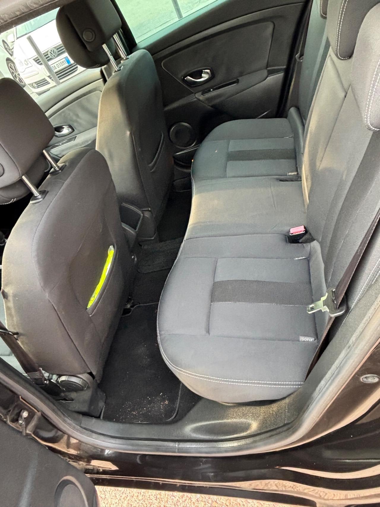 Renault Megane Mégane 1.5 dCi 110CV SporTour Confort