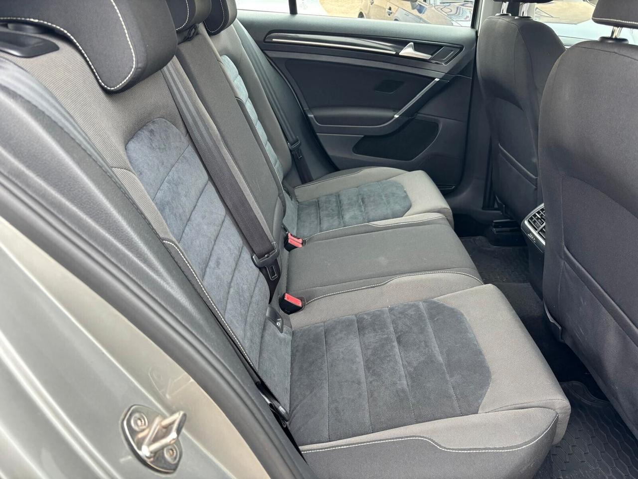 Volkswagen Golf 7° 1.6 TDI 5p. Highline - 2014
