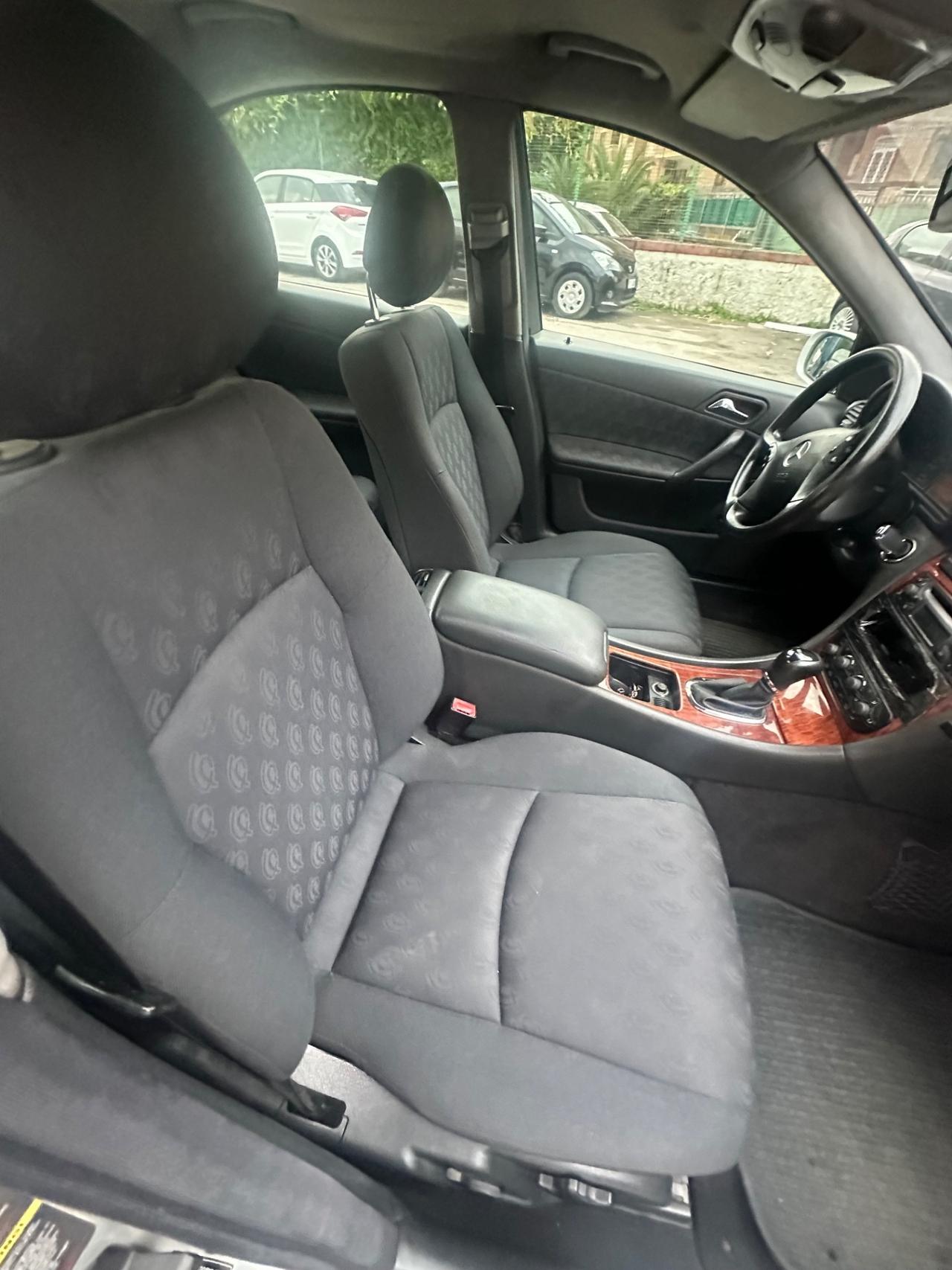 Mercedes-benz C 200 CDI cat Elegance