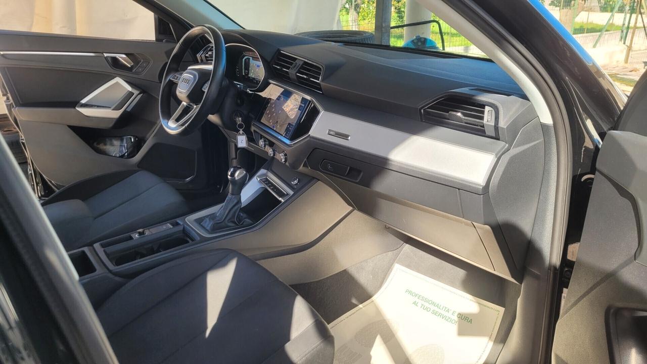 Audi Q3 Sportback 35 TDI S tronic Business Advanced