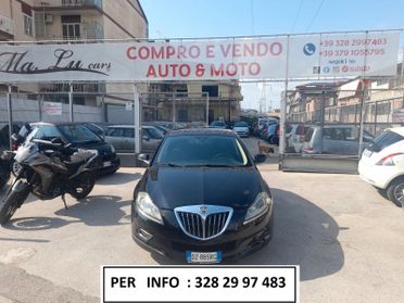 Lancia Delta 1.6cc diesel(PRIVATO)-2010