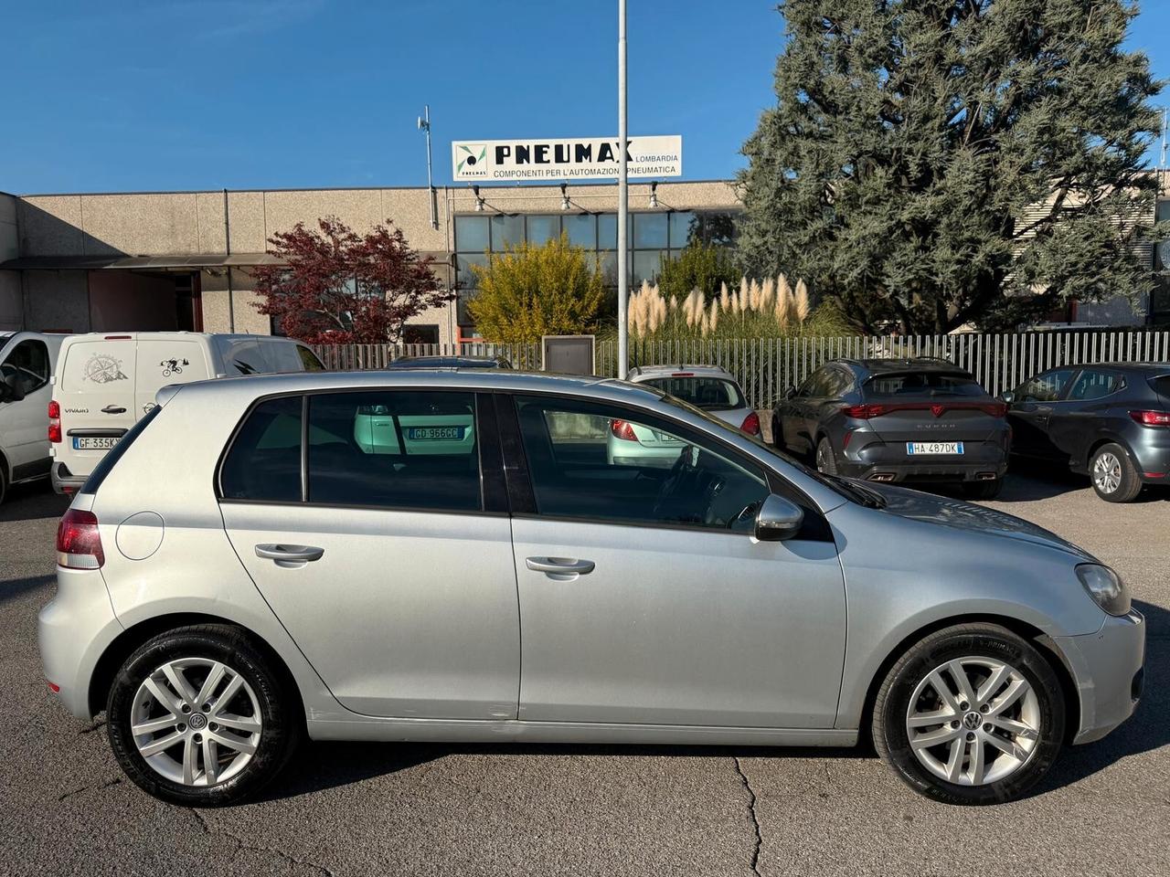 Volkswagen Golf 1.6 TDI 5p.